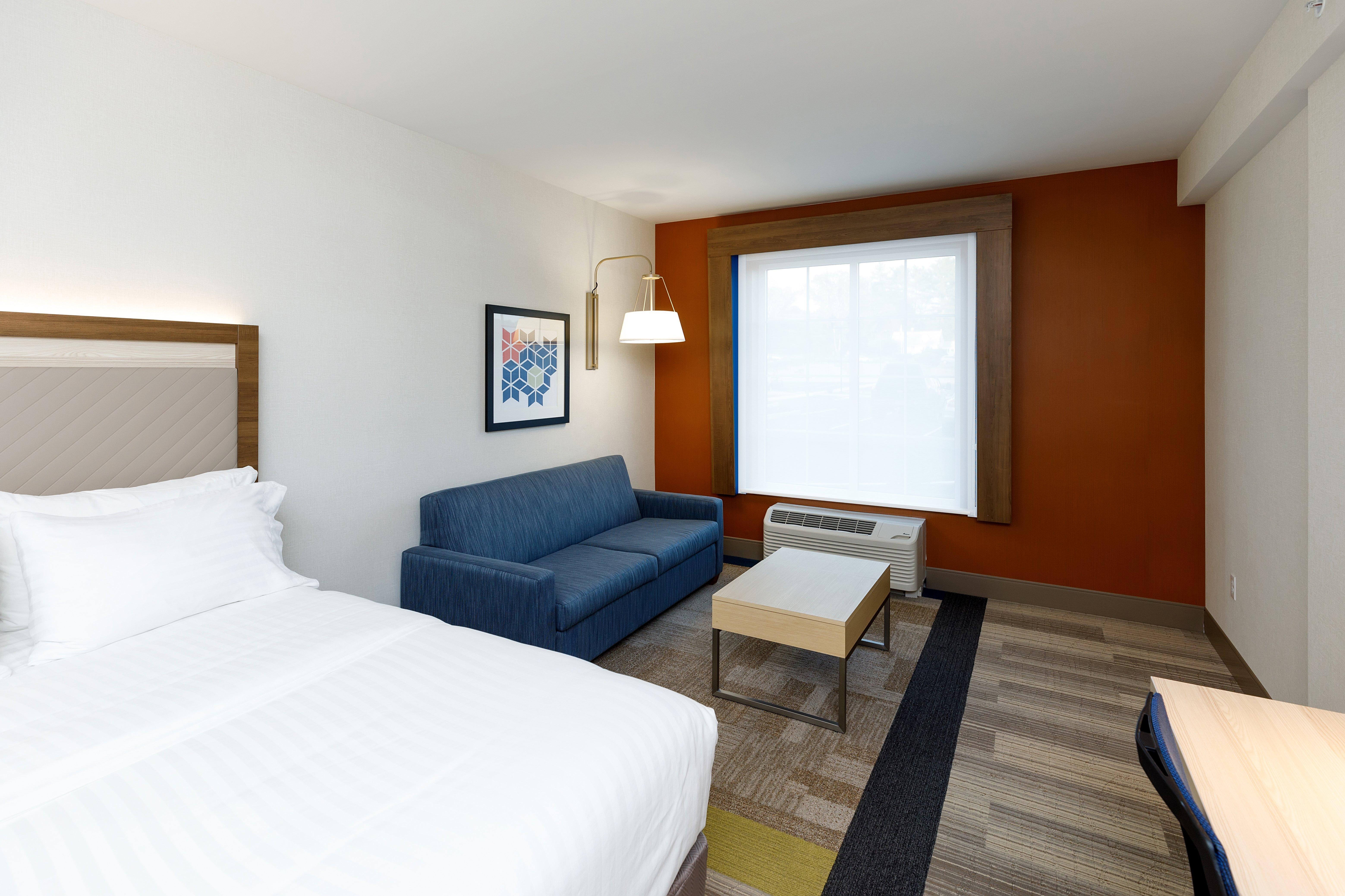 Holiday Inn Express & Suites - Sturbridge By Ihg Exterior foto